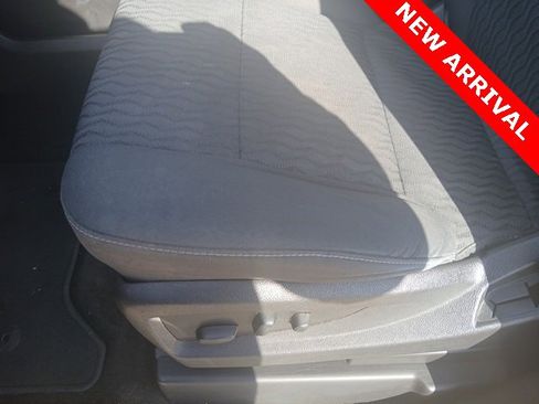 Used 2017 GMC Yukon XL SLE w/ Convenience Package image 10