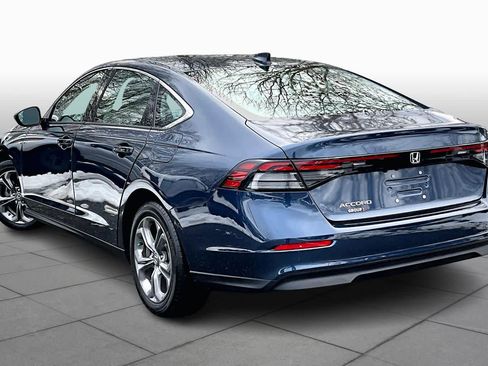 Used 2024 Honda Accord EX image 11
