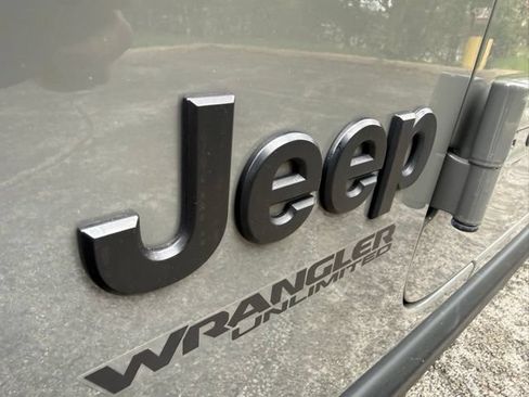 Used 2022 Jeep Wrangler Unlimited Sport AWD/4WD image 8