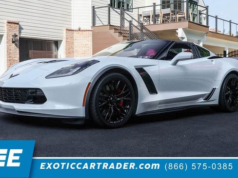 Used 2016 Chevrolet Corvette Z06 w/ 2LZ Preferred Equipment Group RWD image 1
