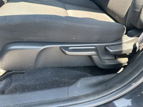 Used 2015 Honda Fit EX image 17
