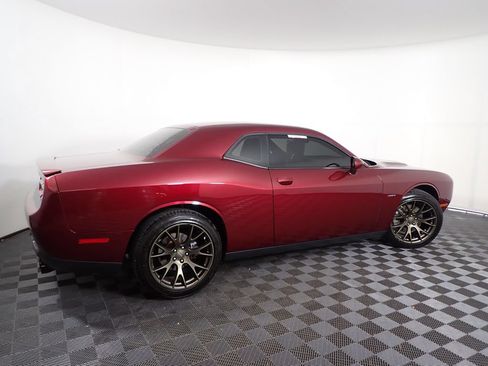 Used 2017 Dodge Challenger R/T RWD image 16