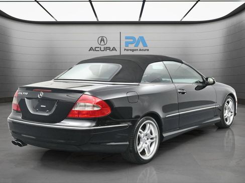 Used 2008 Mercedes-Benz CLK 550 Cabriolet image 28