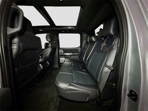 Used 2024 Ford F350 Platinum image 19