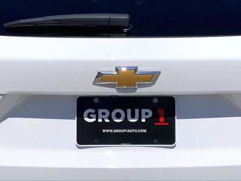 Used 2025 Chevrolet Trax LS image 31