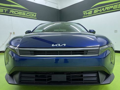 Used 2025 Kia K4 LXS image 3