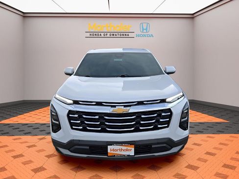 Used 2025 Chevrolet Equinox LT AWD/4WD image 8