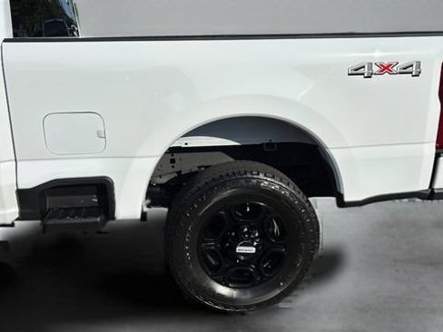 Used 2024 Ford F250 XL w/ STX Appearance Package AWD/4WD image 35