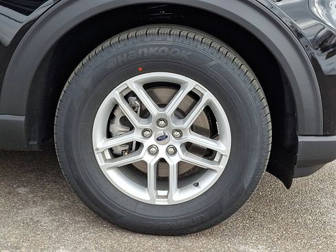 New 2026 Ford Explorer Active image 8