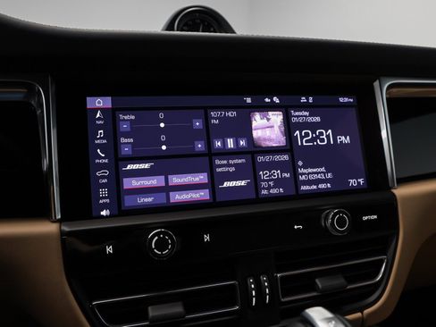 New 2026 Porsche Macan image 37