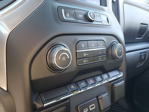 Used 2022 Chevrolet Silverado 1500 Custom w/ Safety Confidence Package image 73