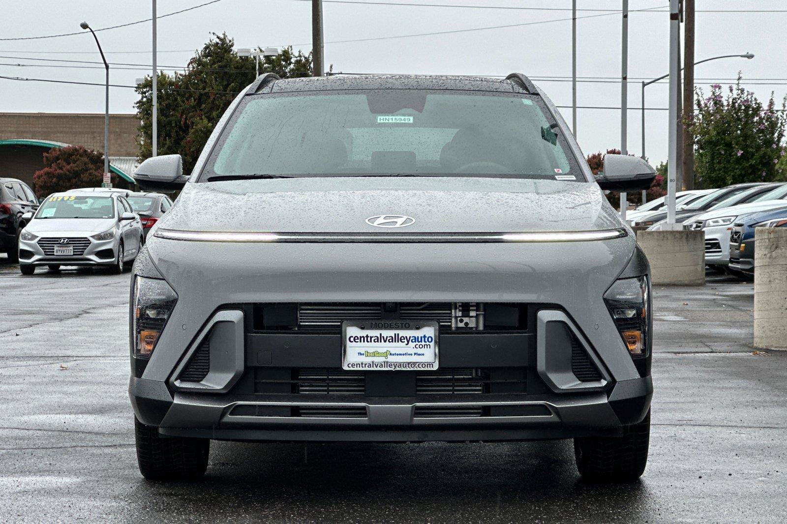 New 2027 Hyundai Kona Limited FWD image 8