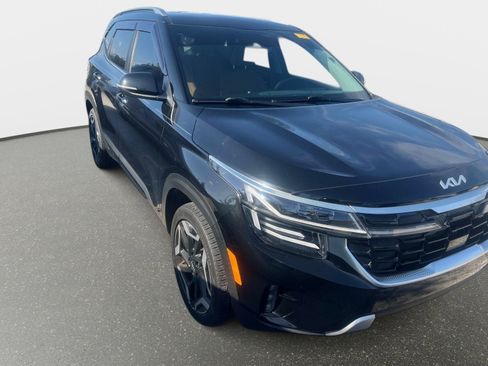 Certified 2024 Kia Seltos SX AWD/4WD image 3