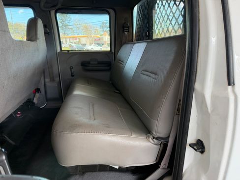 Used 2001 Ford F350 4x4 Crew Cab Super Duty image 11