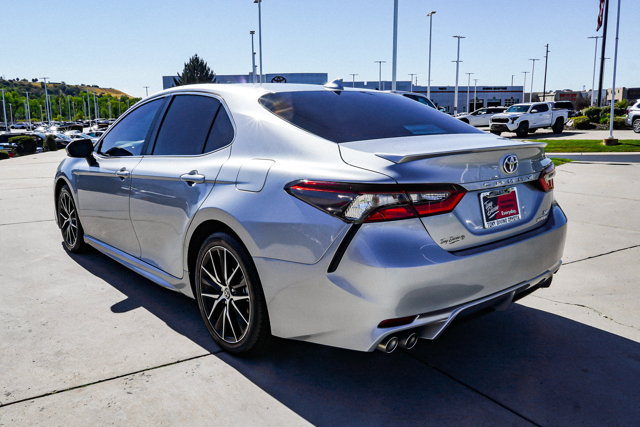 Certified 2024 Toyota Camry SE FWD image 6