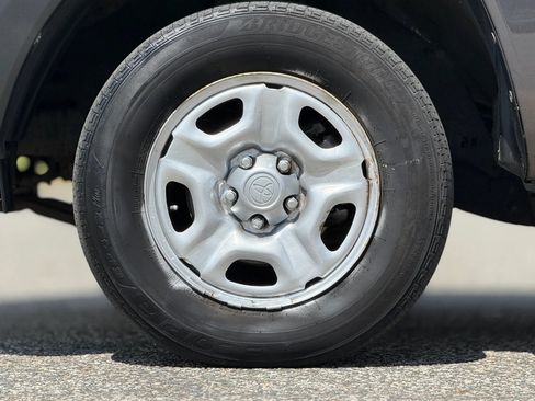 Used 2012 Toyota Tacoma 2WD Regular Cab image 26