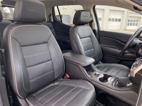 Used 2020 GMC Acadia Denali w/ Denali Ultimate Package image 9