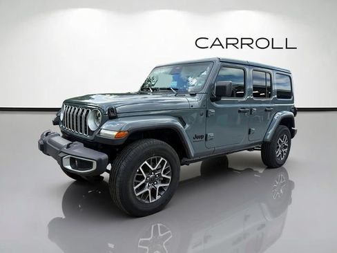 Used 2026 Jeep Wrangler Unlimited Sahara AWD/4WD image 7