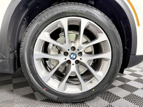 Used 2023 BMW X5 xDrive40i AWD/4WD image 30