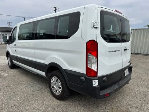 Used 2024 Ford Transit 350 XLT RWD image 7