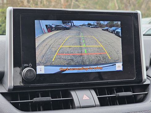 Used 2023 Toyota RAV4 XLE image 10