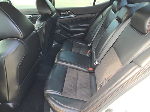 Used 2021 Nissan Maxima SR w/ Sport Mat Group FWD image 14