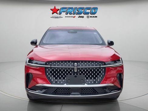 Used 2024 Lincoln Nautilus Premier w/ Equipment Group 102A AWD/4WD image 2