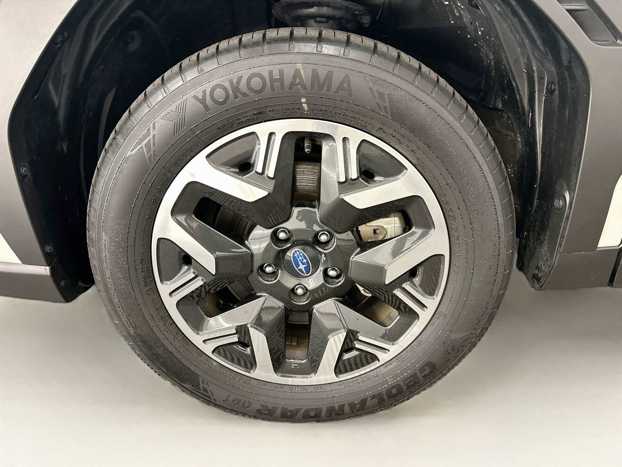 Used 2025 Subaru Forester Premium AWD/4WD image 36