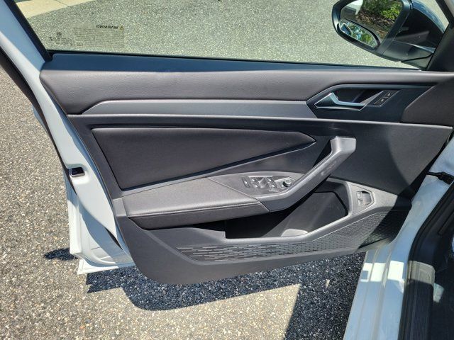 Used 2024 Volkswagen Jetta Sport FWD image 13