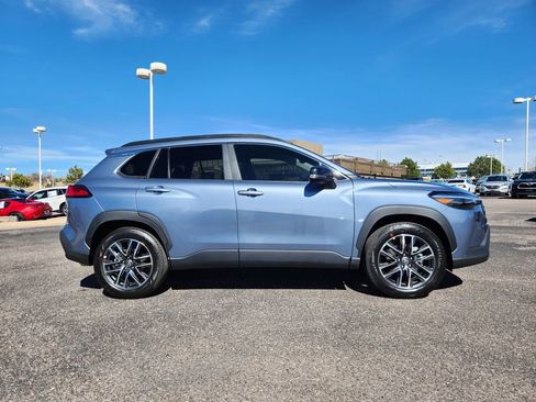 Used 2026 Toyota Corolla Cross XLE w/ Convenience Package image 23