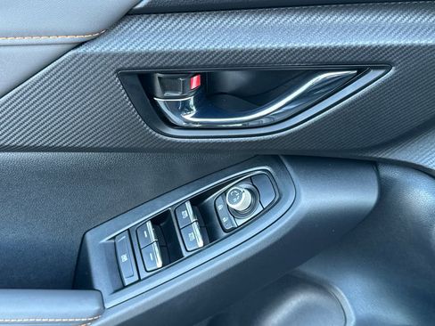 Certified 2025 Subaru Crosstrek 2.5i Limited w/ Crosstrek Mirror Package image 13