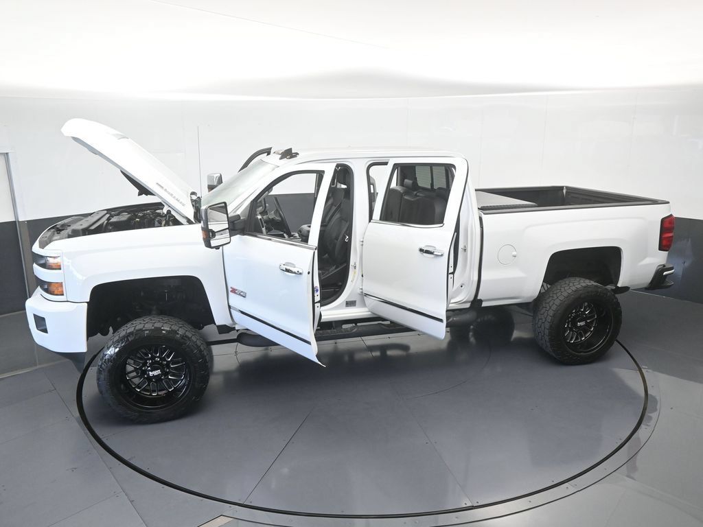 Used 2018 Chevrolet Silverado 2500 LTZ w/ Duramax Plus Package AWD/4WD image 74