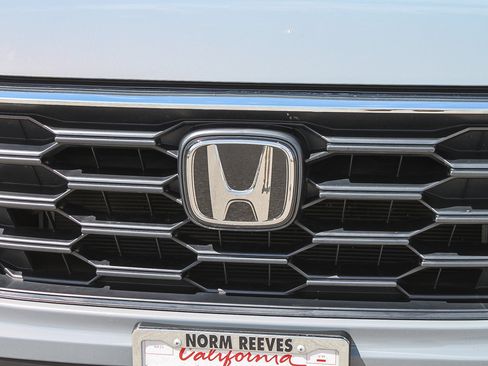 Used 2025 Honda CR-V LX image 6