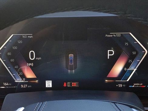 Used 2026 BMW X7 xDrive40i w/ Premium Package image 11