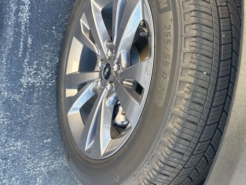 Used 2024 Ford Explorer XLT w/ Equipment Group 202A image 3