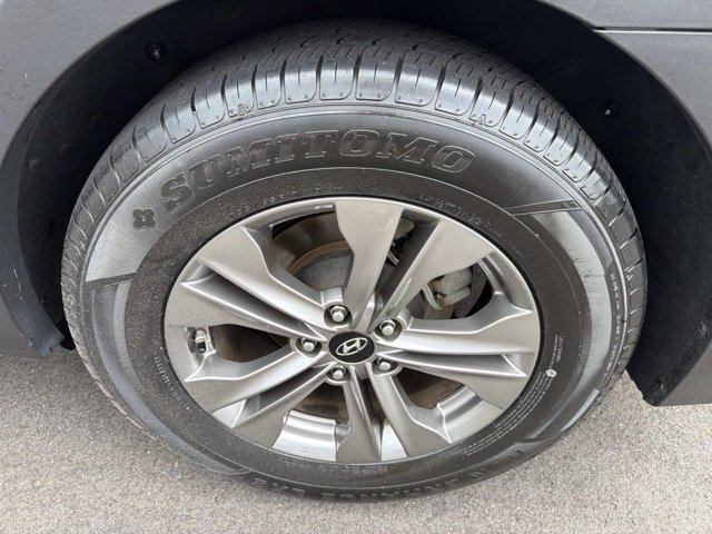 Used 2015 Hyundai Santa Fe Sport w/ Option Group 02 FWD image 30