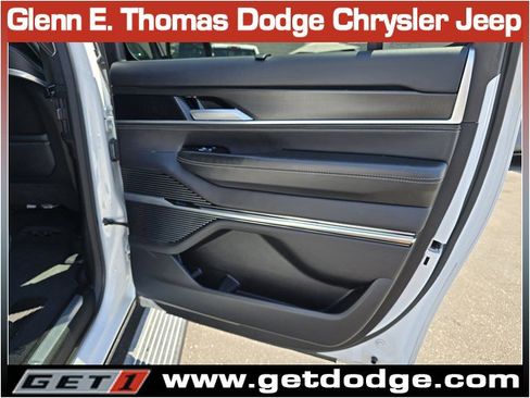 Certified 2024 Jeep Grand Wagoneer L Series II w/ Quick Order Packagew 28T AWD/4WD image 34