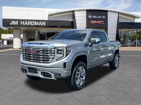 Used 2025 GMC Sierra 1500 Denali w/ Denali Reserve Package AWD/4WD image 3