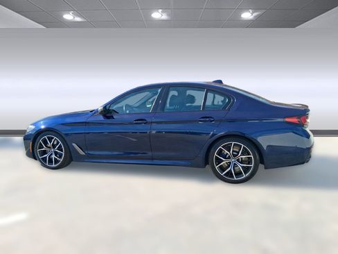 Used 2021 BMW M550i xDrive w/ Dynamic Handling Package image 2
