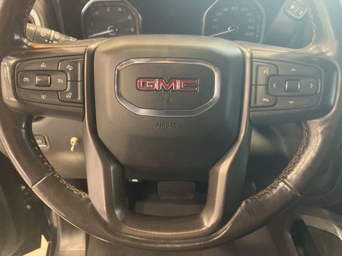 Used 2021 GMC Sierra 2500 AT4 w/ AT4 Preferred Package image 17