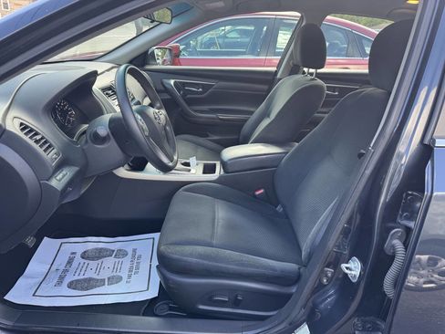 Used 2015 Nissan Altima 2.5 S w/ Power Driver Seat Package image 10
