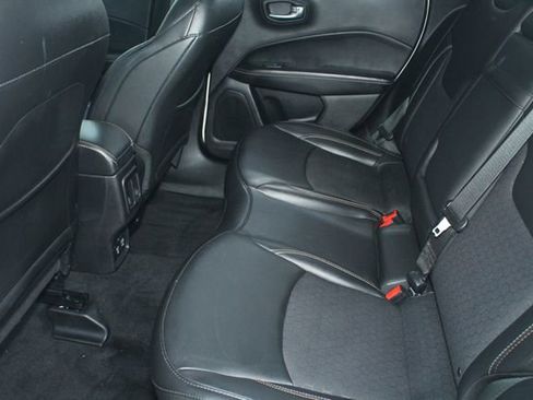 Used 2019 Jeep Compass Latitude w/ Popular Equipment Group image 5