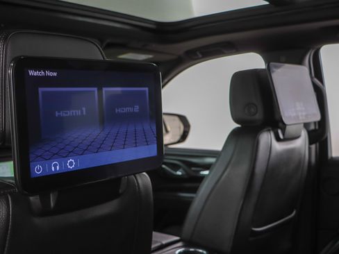 Used 2023 GMC Yukon Denali image 25