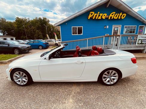 Used 2013 BMW 328i Convertible RWD image 6