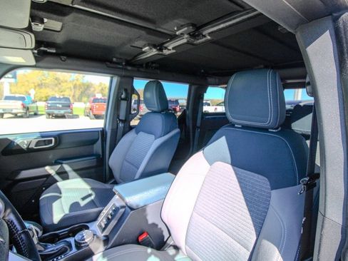 Used 2023 Ford Bronco Outer Banks image 13