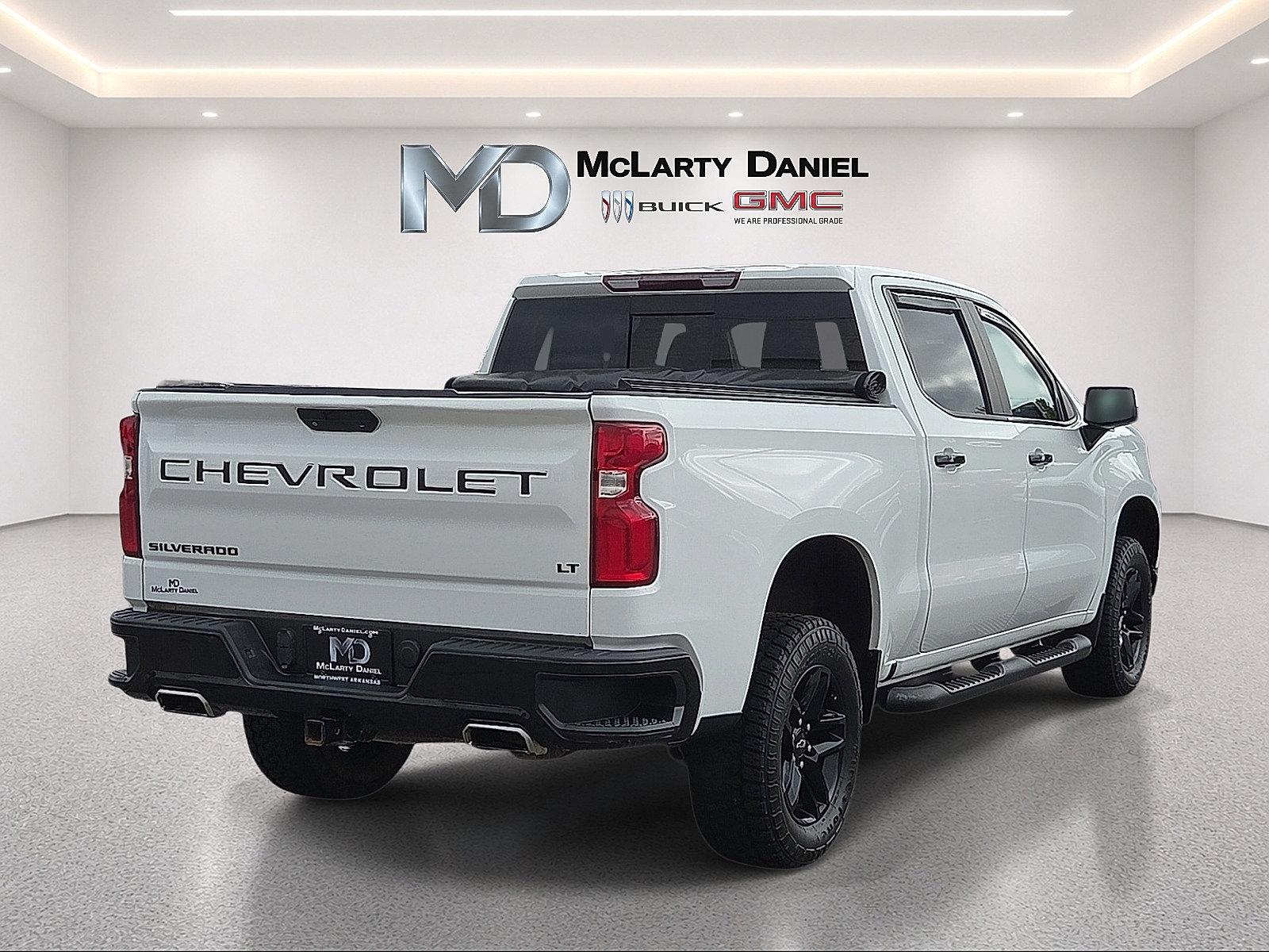 Certified 2020 Chevrolet Silverado 1500 LT Trail Boss AWD/4WD image 14