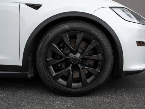 Used 2022 Tesla Model X AWD/4WD image 42