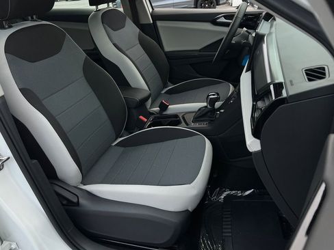 New 2026 Volkswagen Taos S image 9