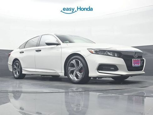 Used 2018 Honda Accord EX image 26