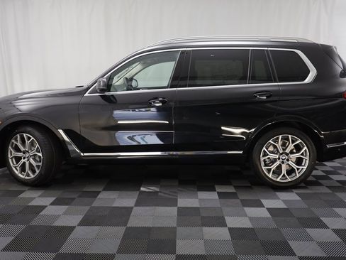New 2026 BMW X7 xDrive40i w/ Premium Package image 4